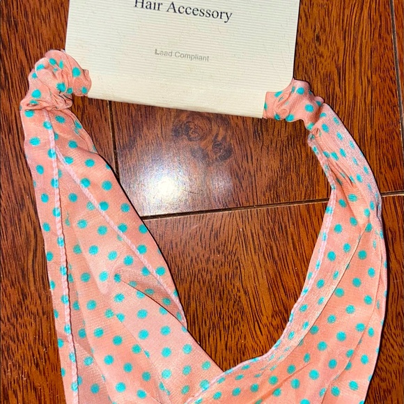 Beauty bundle! - Picture 5 of 6